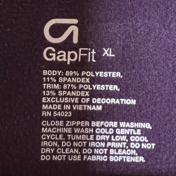 Gap Fit purple zip up lightweight jacket XL with pockets - Picture 3 of 4